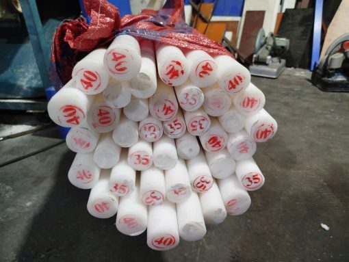 Nhựa PE cây phi 70 - D70 (1000x70mm)